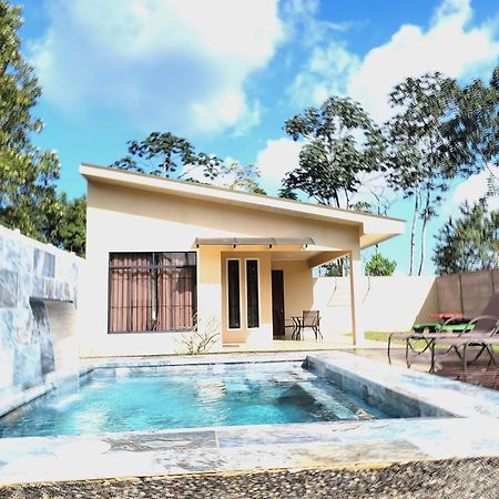 Lisa Loft Boutique Apartment La Fortuna Exterior photo